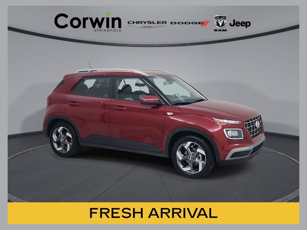Used 2025 Hyundai Venue SEL FWD 360° Tour