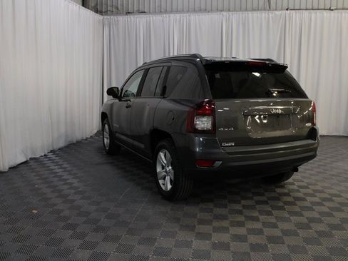 Used 2014 Jeep Compass Latitude image 23