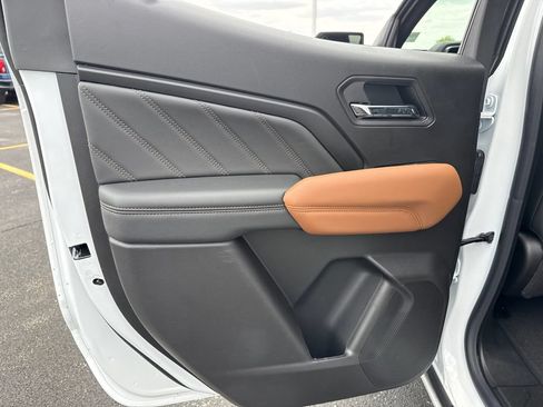 New 2026 GMC Canyon AT4 w/ Technology Plus Package AWD/4WD image 33
