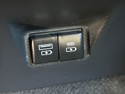 Certified 2025 Toyota Camry LE FWD image 21