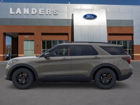 New 2026 Ford Explorer Tremor AWD/4WD image 3