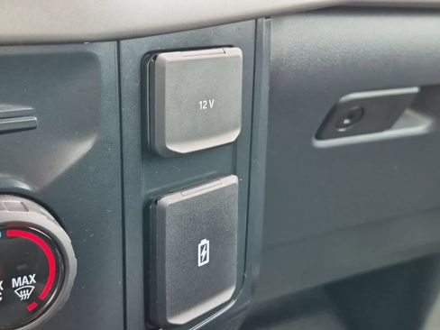 Used 2024 Ford F150 XL RWD image 28