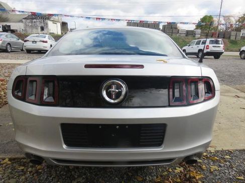 Used 2014 Ford Mustang Coupe image 6