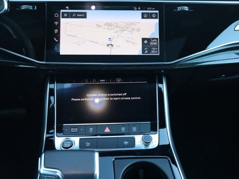 Used 2025 Audi Q7 2.0T Premium w/ Convenience Package image 11