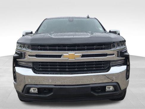 Used 2020 Chevrolet Silverado 1500 LTZ w/ LTZ Premium Package AWD/4WD image 3