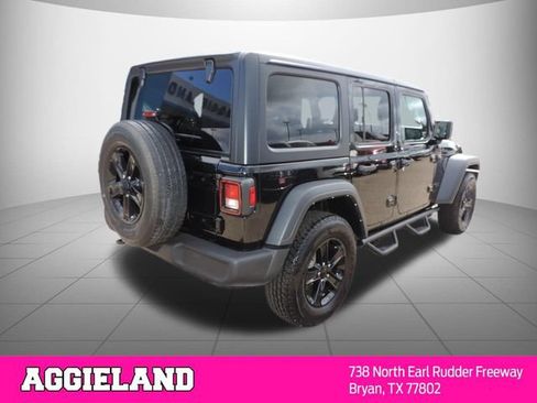 Used 2023 Jeep Wrangler Unlimited Sport AWD/4WD image 3