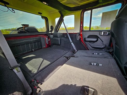 Certified 2021 Jeep Wrangler Unlimited Sport AWD/4WD image 33