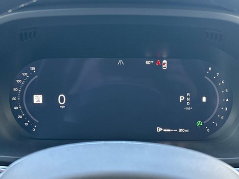 New 2026 Volvo XC60 B5 Plus AWD/4WD image 22