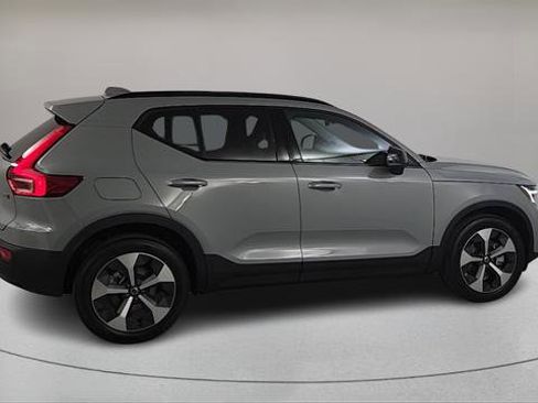 Certified 2026 Volvo XC40 B5 Plus w/ Protection Package Premier AWD/4WD image 3