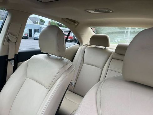 Used 2010 Lexus HS 250h FWD image 7