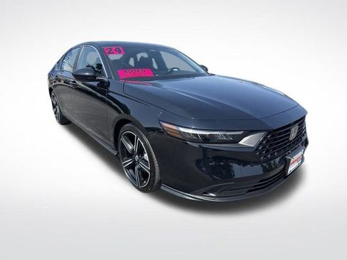 Used 2024 Honda Accord Sport image 7