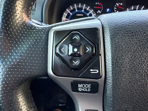 Used 2017 Toyota 4Runner Limited AWD/4WD image 21