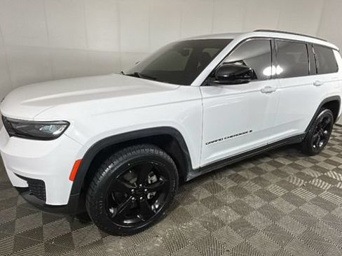 Used 2021 Jeep Grand Cherokee L Laredo AWD/4WD image 6