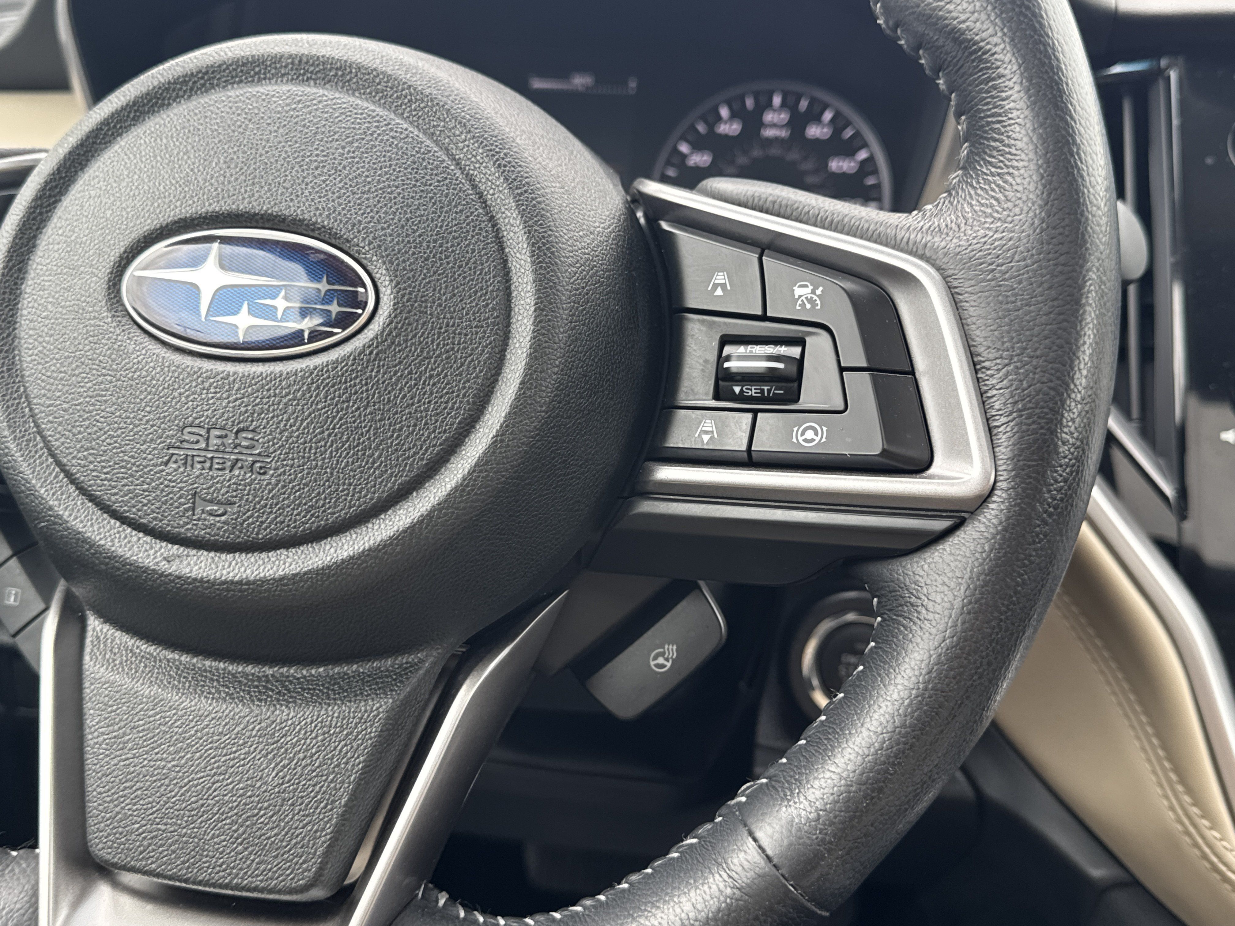 Used 2020 Subaru Outback Limited w/ Popular Package #2 AWD/4WD image 4