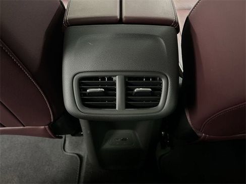 New 2025 Buick Envision Sport Touring image 21