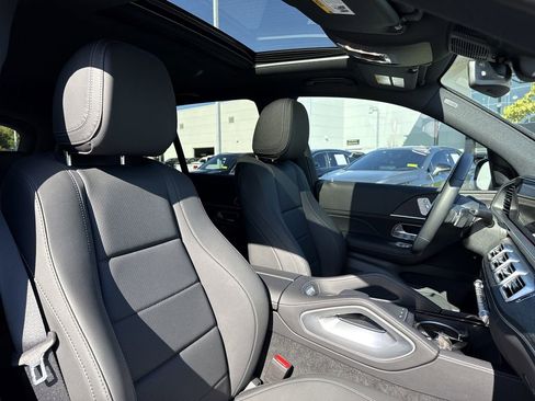 Certified 2025 Mercedes-Benz GLE 350 4MATIC image 16