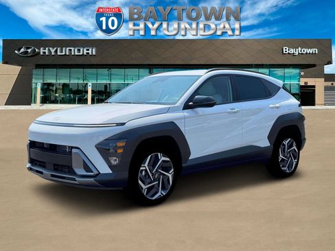 New 2026 Hyundai Kona SEL Premium image 2