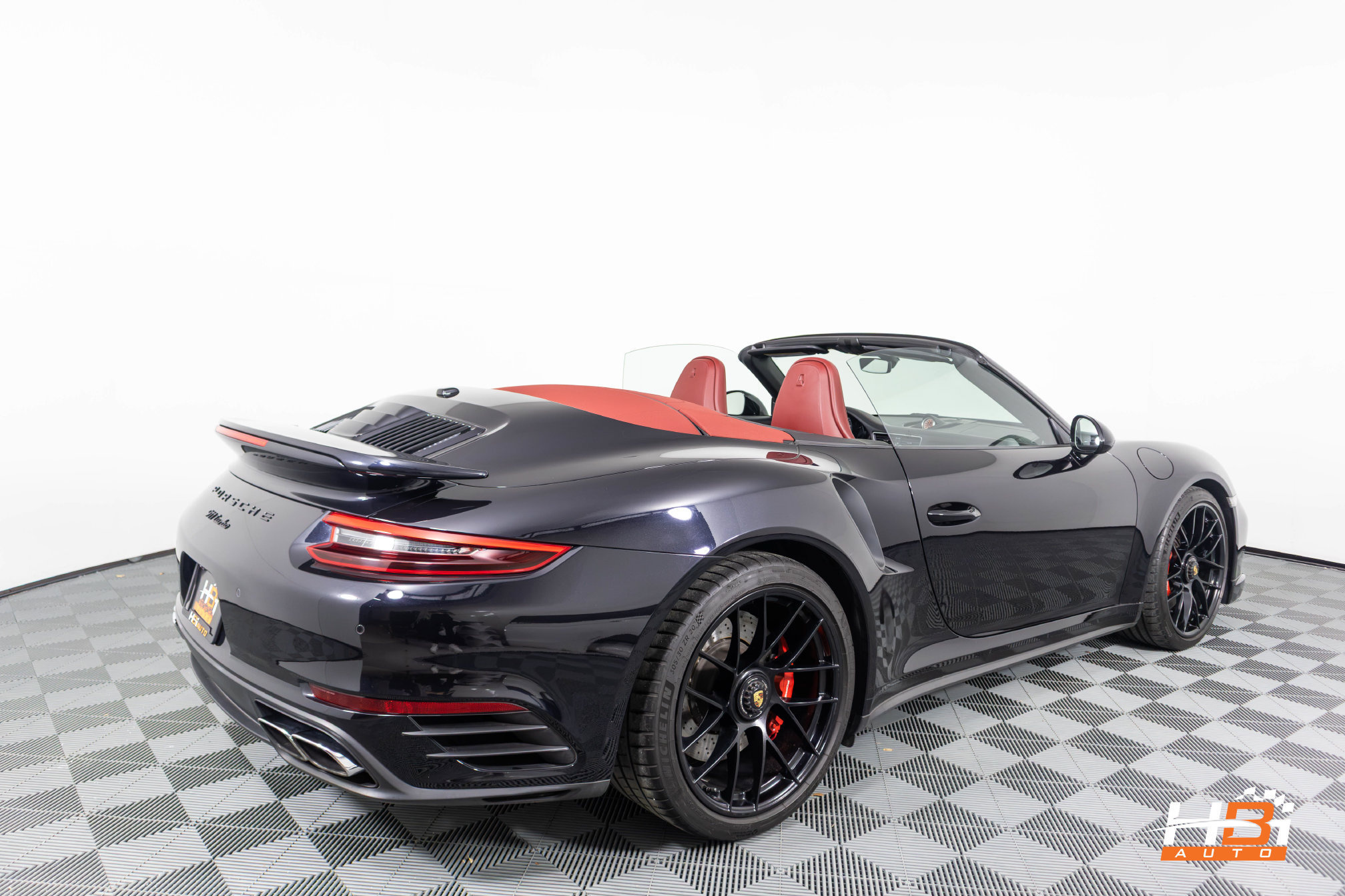 Used 2019 Porsche 911 Turbo AWD/4WD image 13