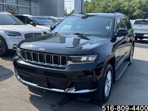 Used 2024 Jeep Grand Cherokee L Laredo AWD/4WD image 8