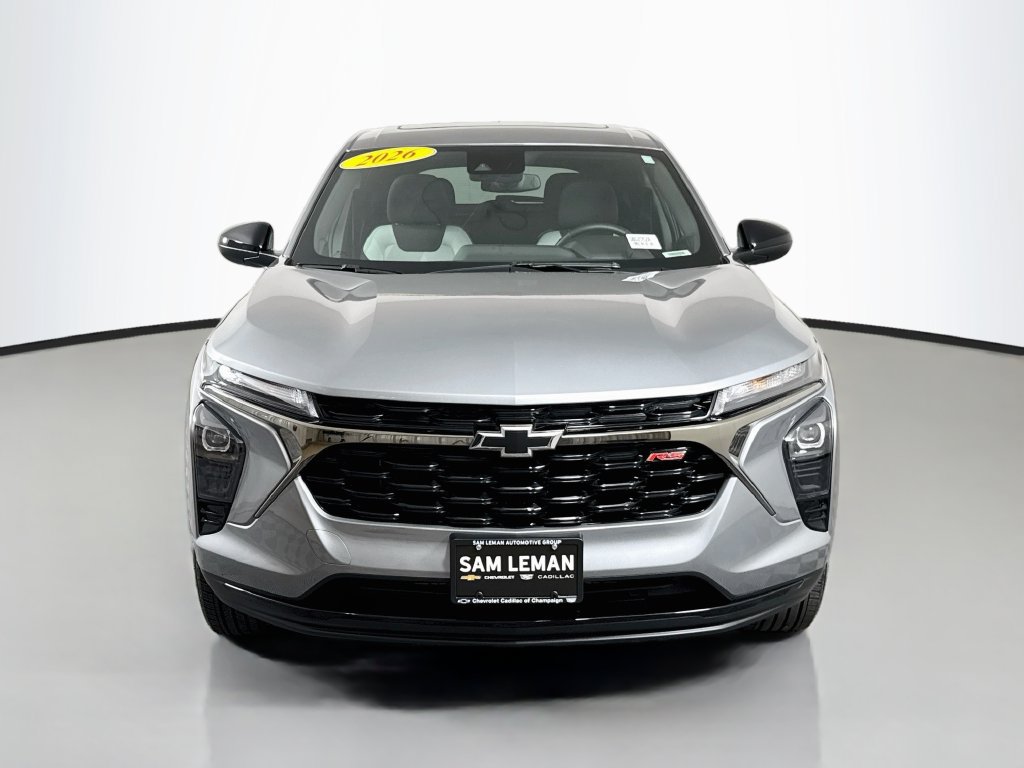 Used 2026 Chevrolet Trax RS w/ Sunroof Package FWD image 2