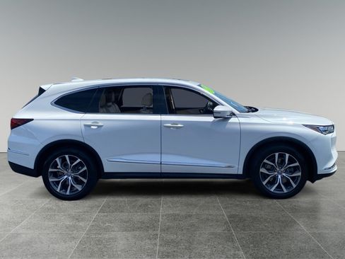 Used 2023 Acura MDX w/ Technology Package FWD image 6