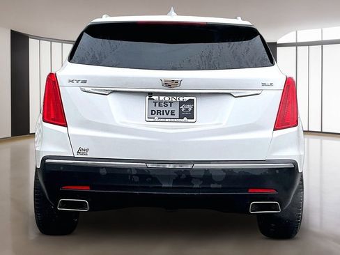 Used 2017 Cadillac XT5 Luxury image 4