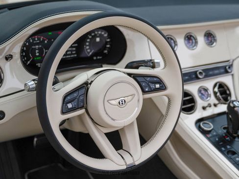 Used 2026 Bentley Continental GTC image 52