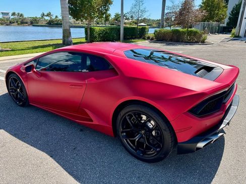 Used 2016 Lamborghini Huracan LP 580-2 RWD image 9