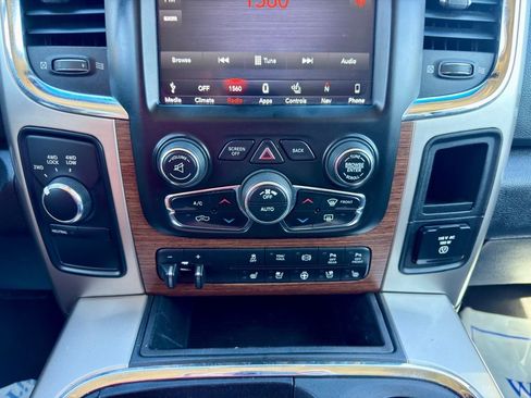 Used 2018 RAM 3500 Laramie image 23