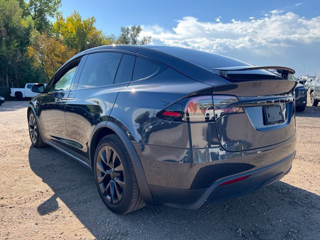 Used 2025 Tesla Model X AWD/4WD image 3