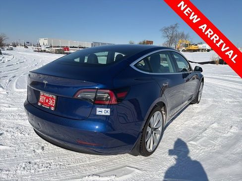 Used 2020 Tesla Model 3 Standard Range Plus image 3