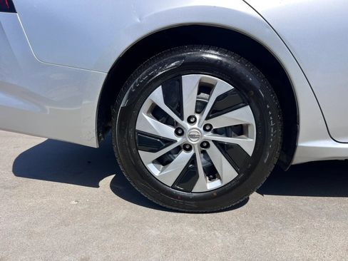 Used 2020 Nissan Altima 2.5 S FWD image 51