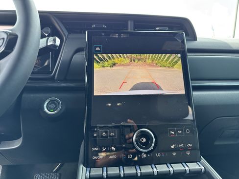 New 2026 GMC Terrain AT4 w/ LPO, Floor Liner Package image 25