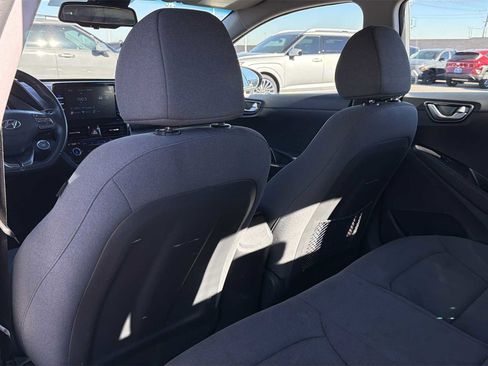 Certified 2022 Hyundai Ioniq SE image 19
