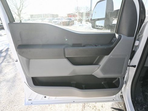 New 2026 Ford F350 XL w/ XL Chrome Package image 16