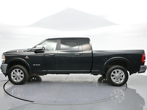 Used 2019 RAM 2500 Laramie AWD/4WD image 4