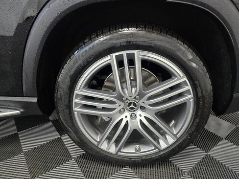 Used 2022 Mercedes-Benz GLS 450 4MATIC image 22