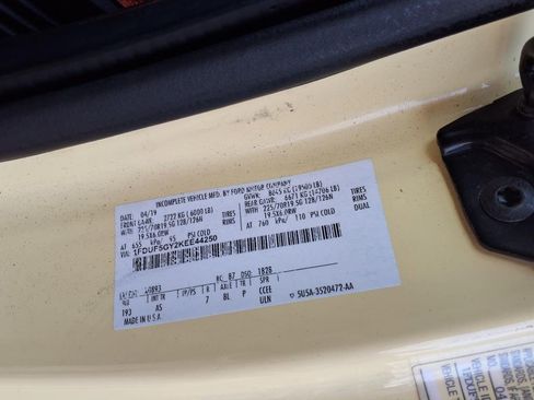 Used 2019 Ford F550 2WD Regular Cab Super Duty image 14