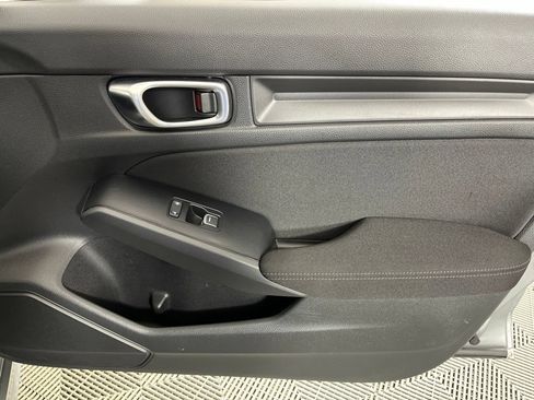 Certified 2025 Honda Civic Sport image 9