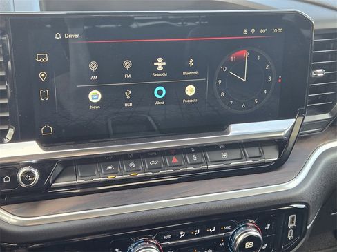 Certified 2024 GMC Sierra 1500 SLT image 12