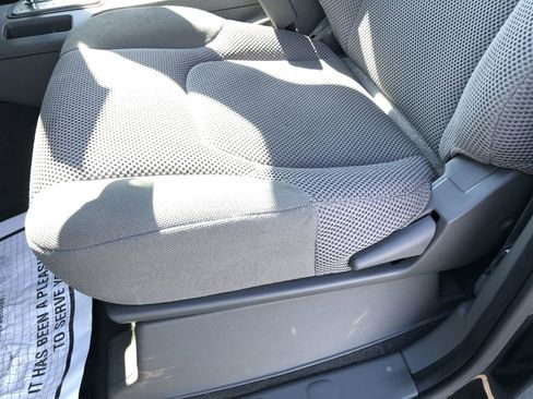 Used 2019 Nissan Frontier S image 14