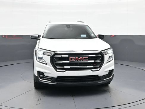 Used 2024 GMC Terrain AT4 w/ Tech Package AWD/4WD image 2