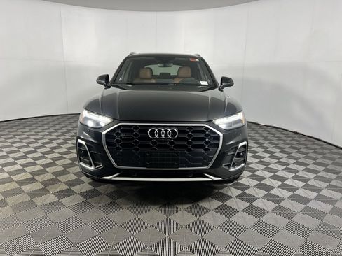 Used 2022 Audi Q5 2.0T Prestige w/ Prestige Package image 11