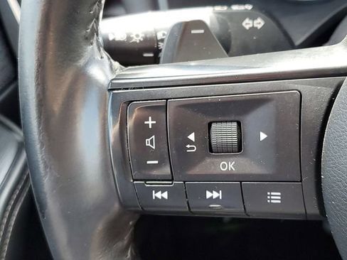 Used 2022 Nissan Rogue S AWD/4WD image 22