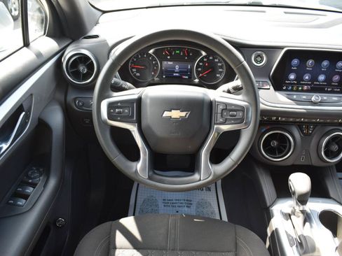 Used 2021 Chevrolet Blazer LT FWD image 16