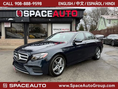 Used 2017 Mercedes-Benz E 300 4MATIC image 1