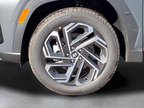 New 2026 Hyundai Tucson Limited image 13