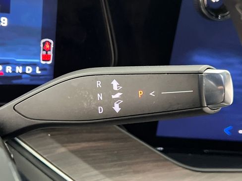 Used 2025 Chevrolet Tahoe LT image 47