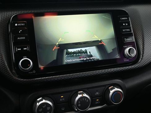 Used 2023 Nissan Kicks SV FWD image 21