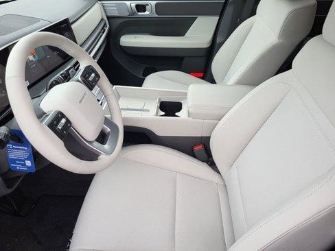 New 2026 Hyundai Santa Fe SE FWD image 27
